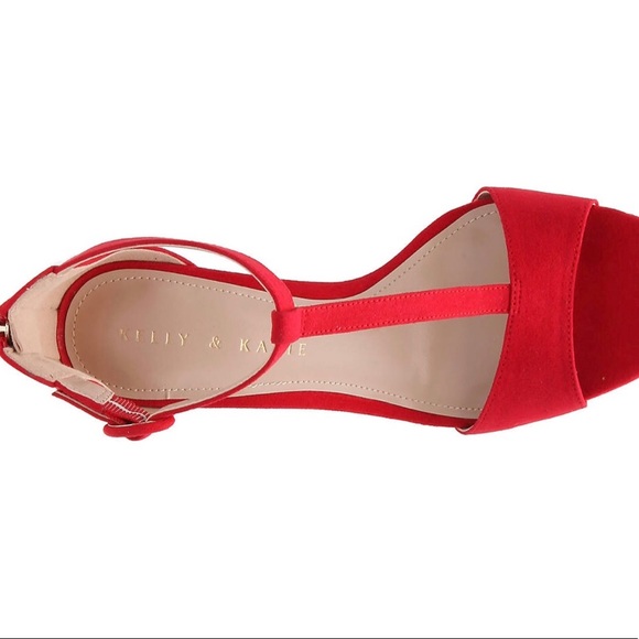 Kelly & Katie
CONRADD PLATFORM SANDAL -Color Black - Picture 7 of 8